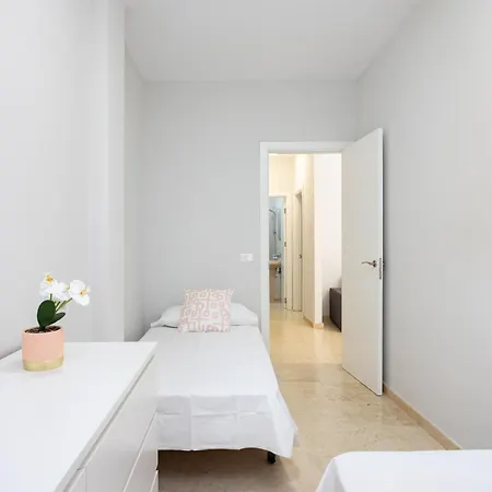 Old Town Cozy Two-bedroom *